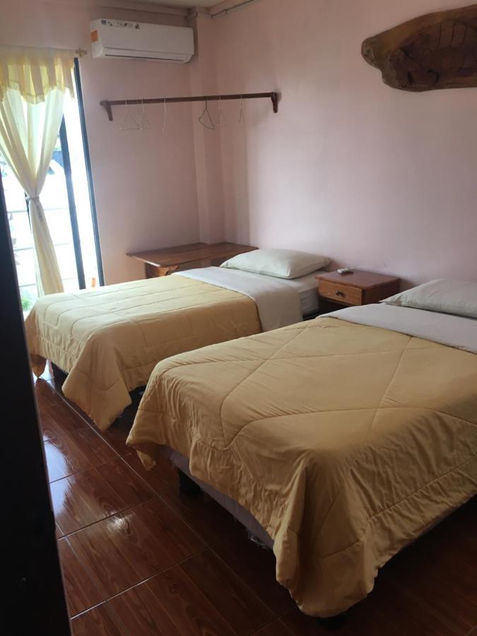 Hostal Nathaly Пуэрто-Бакерисо-Морено Экстерьер фото